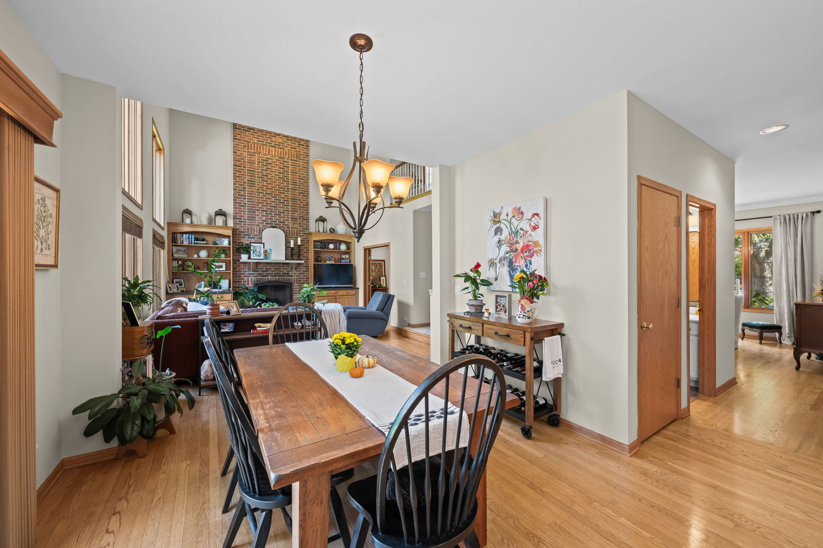 1216 N Yale Avenue Property Photo 19
