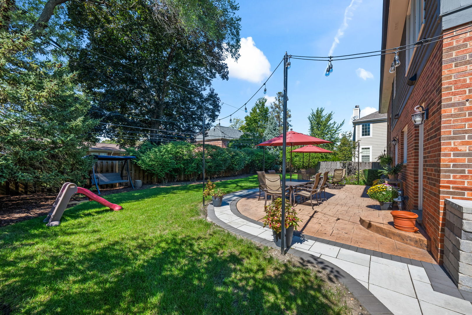 1216 N Yale Avenue Property Photo 48