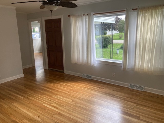 36608 N Lawrence Drive Property Photo 4