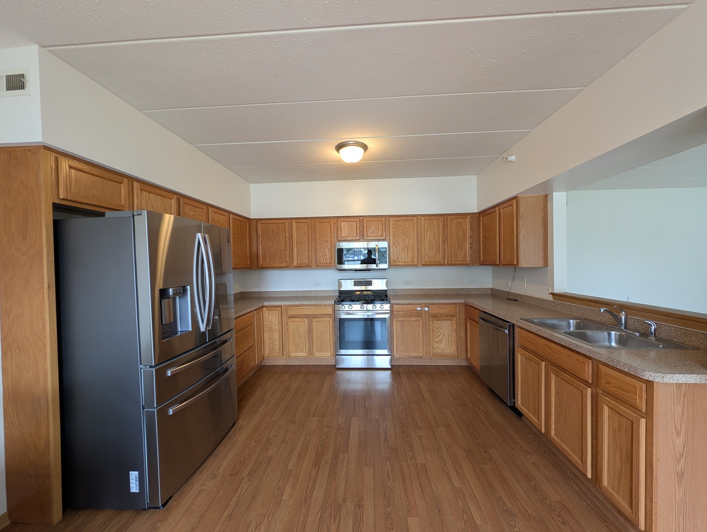 16671 Liberty Circle 1n Property Photo 4