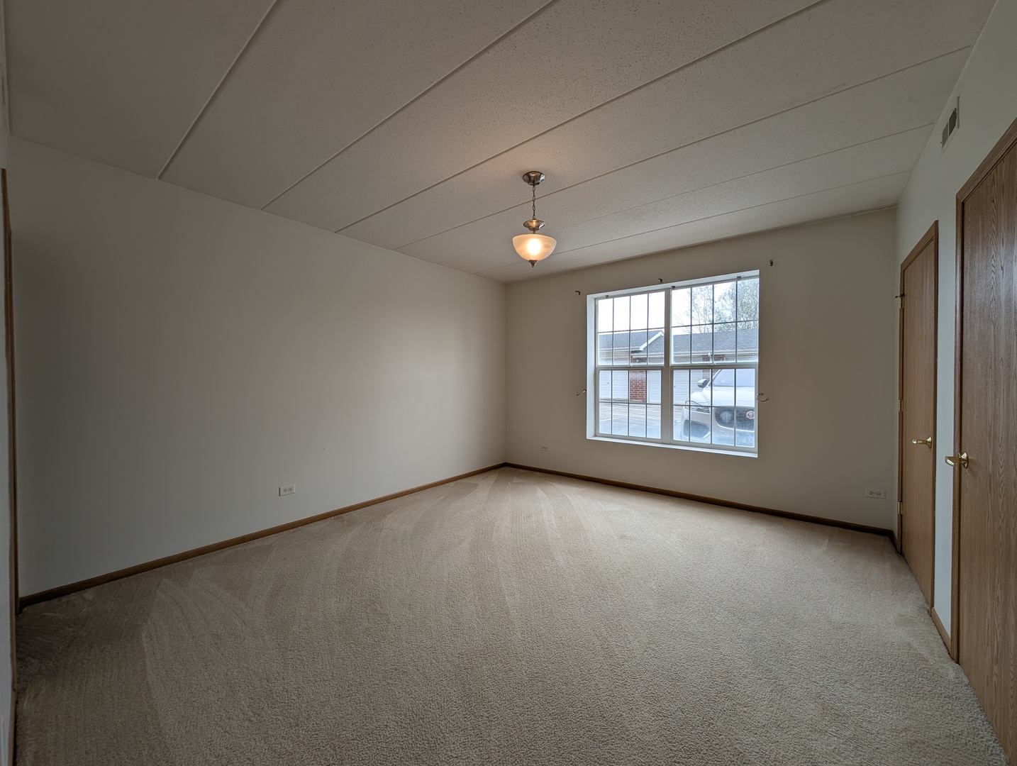 16671 Liberty Circle 1n Property Photo 7