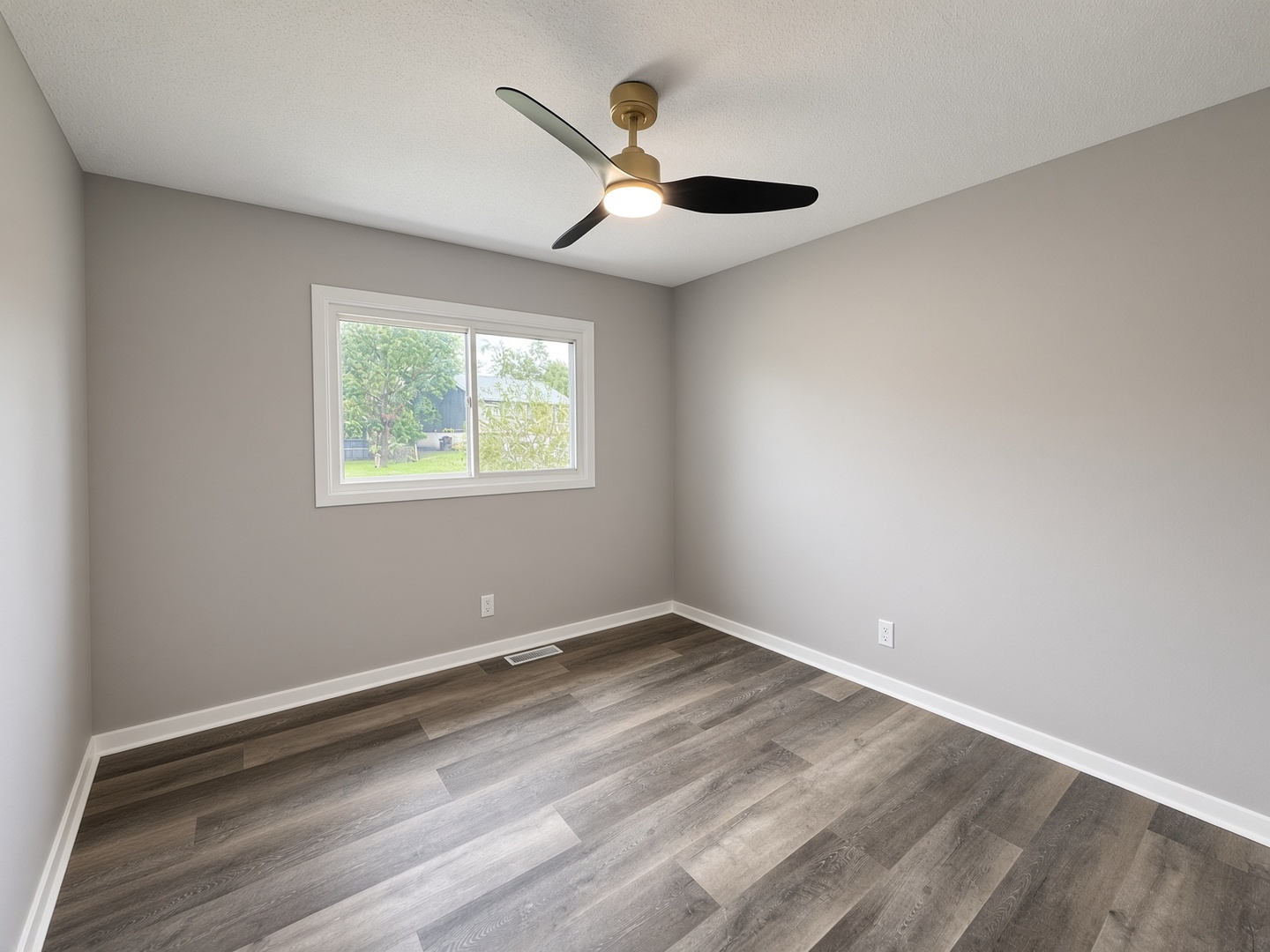 918 Union Drive Property Photo 15