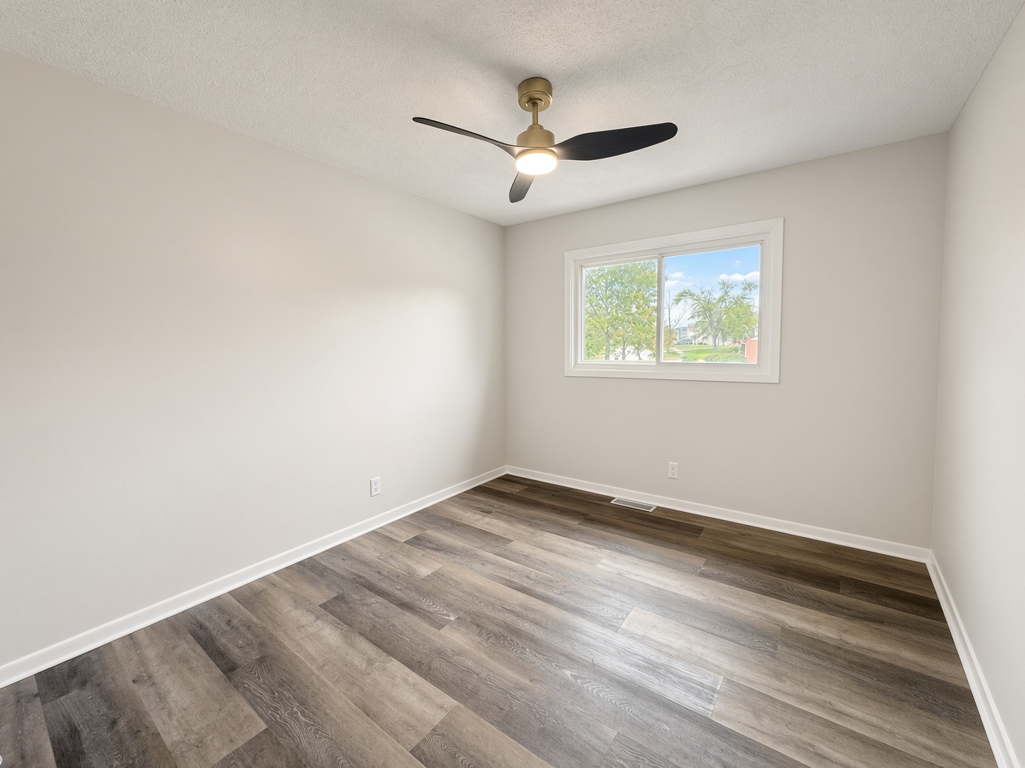 918 Union Drive Property Photo 17