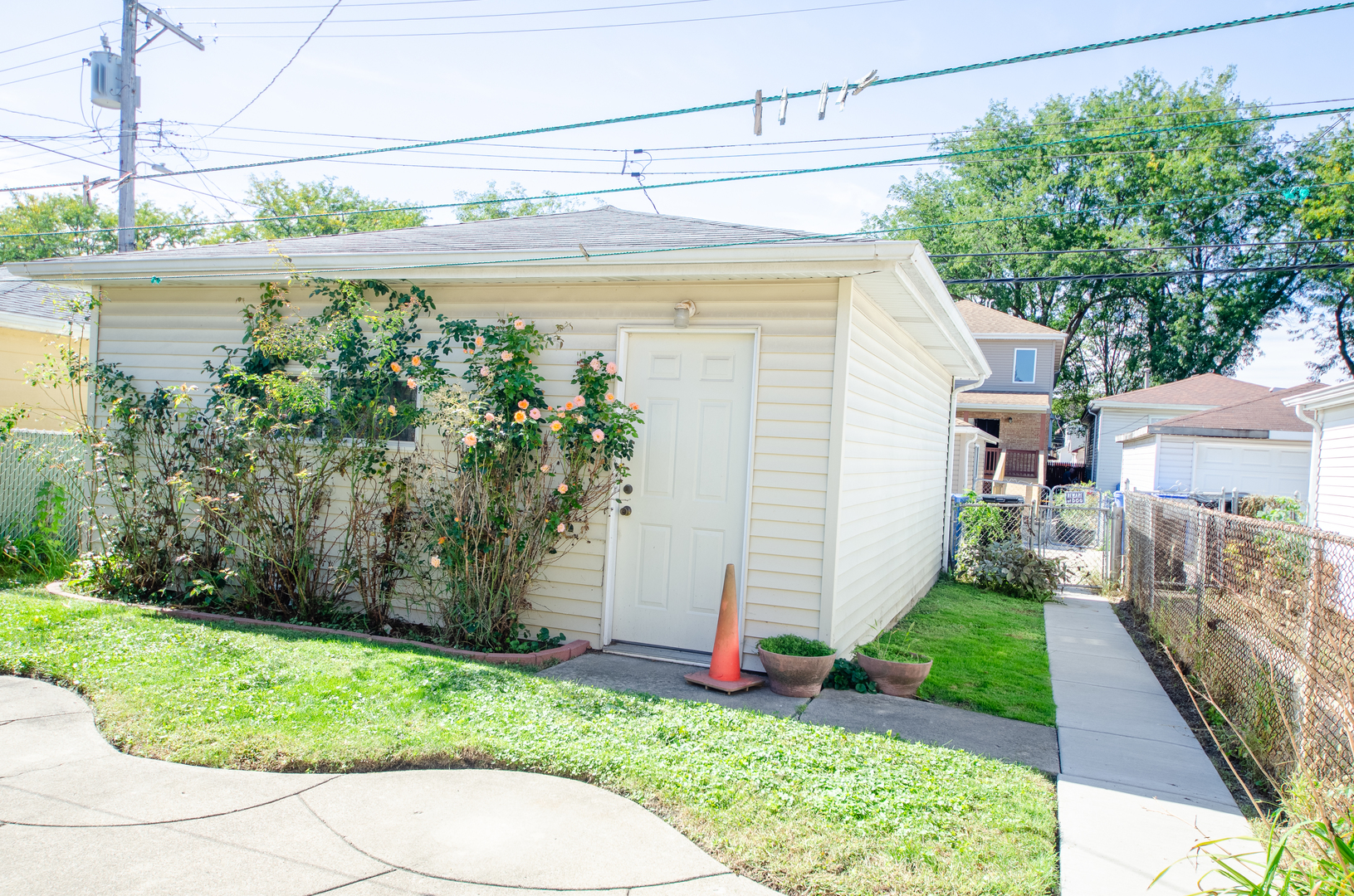 3836 N Oconto Avenue Property Photo 22