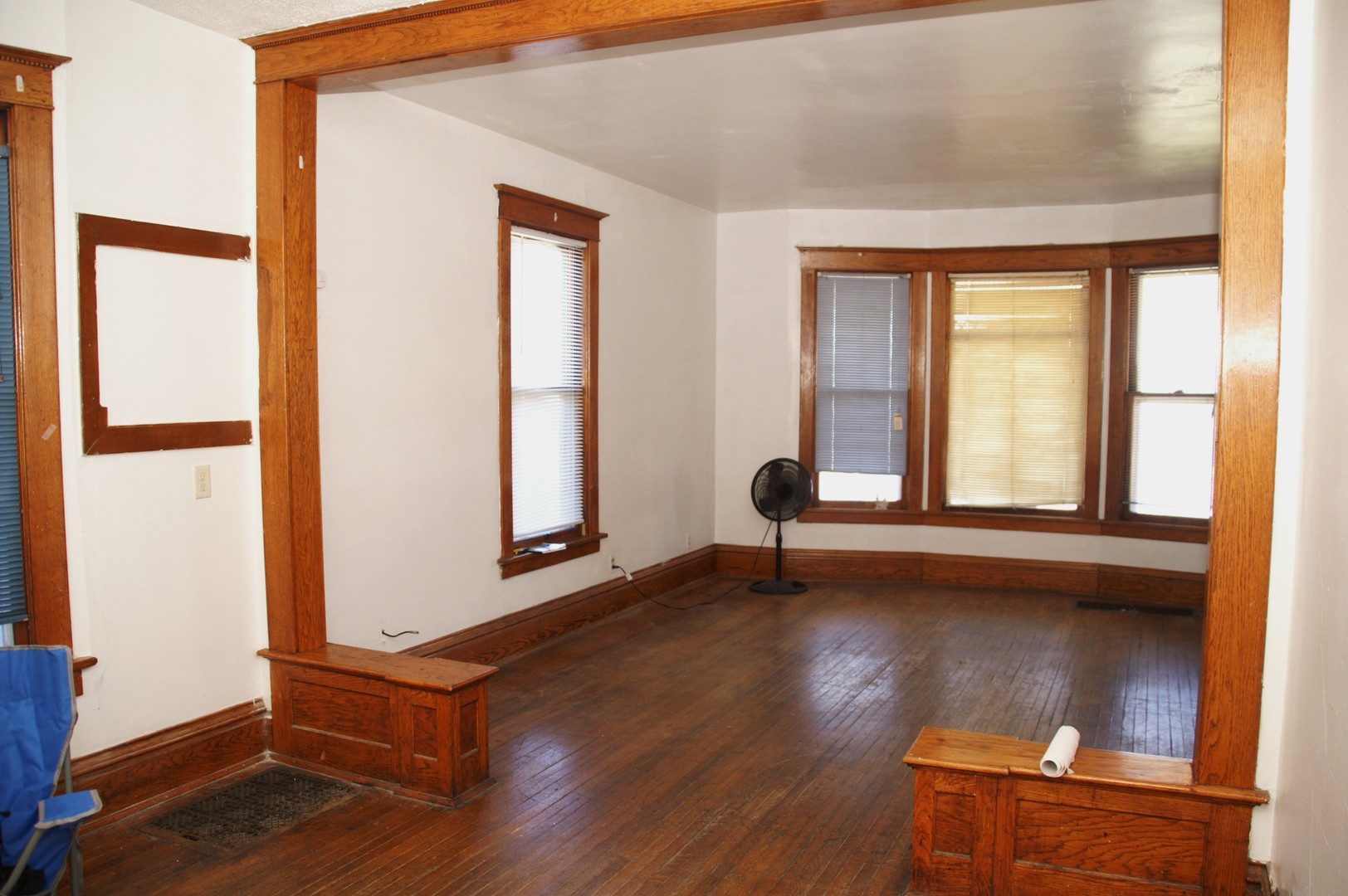 347 S S Lake Street Property Photo 10