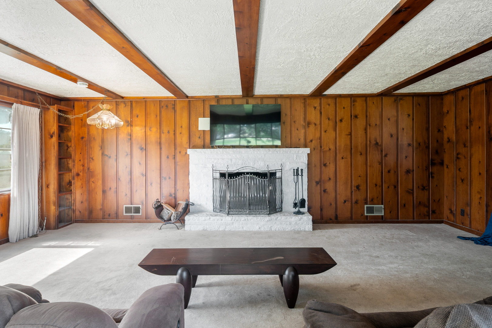 400 Sugar Creek Drive Property Photo 5