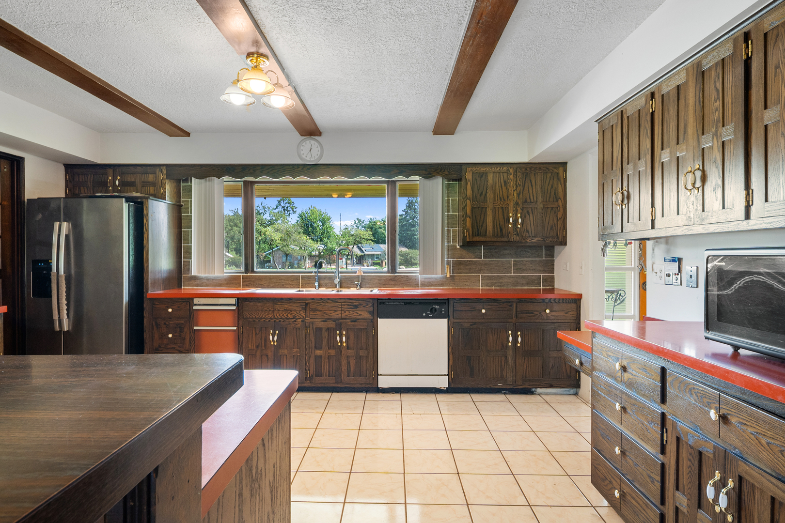 400 Sugar Creek Drive Property Photo 8