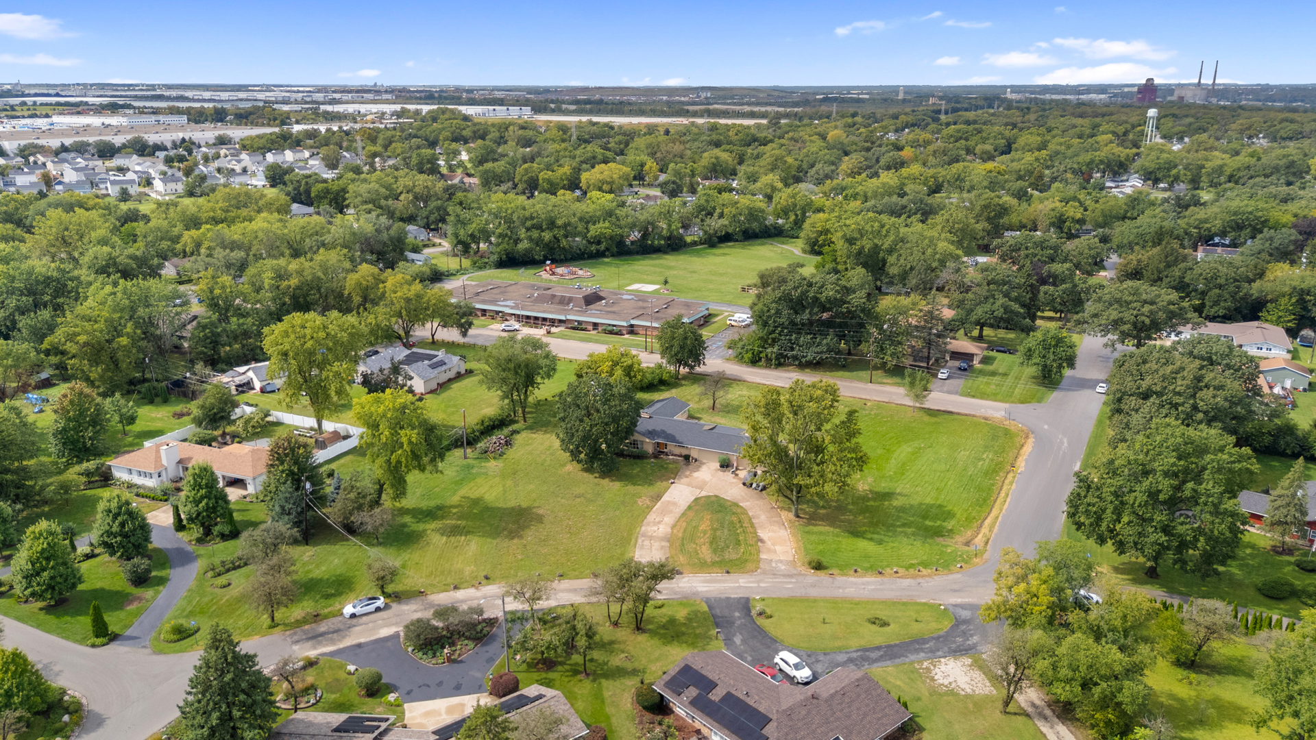 400 Sugar Creek Drive Property Photo 31