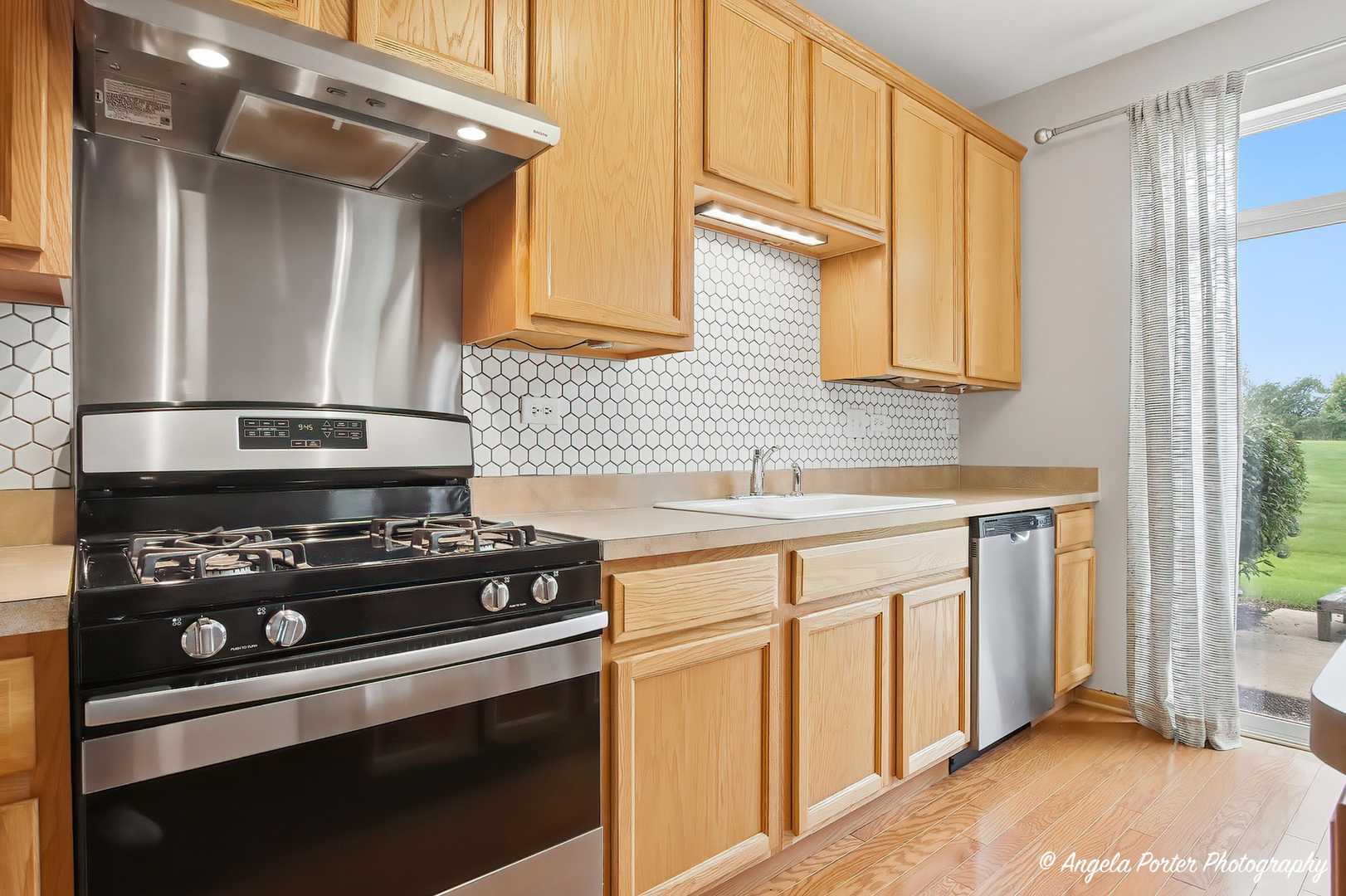 2830 Cattail Court F Property Photo 7