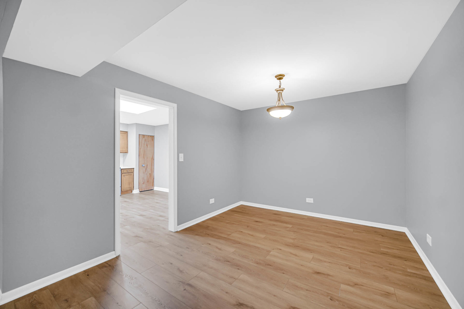 1030 S Fernandez Avenue 4-m Property Photo 15