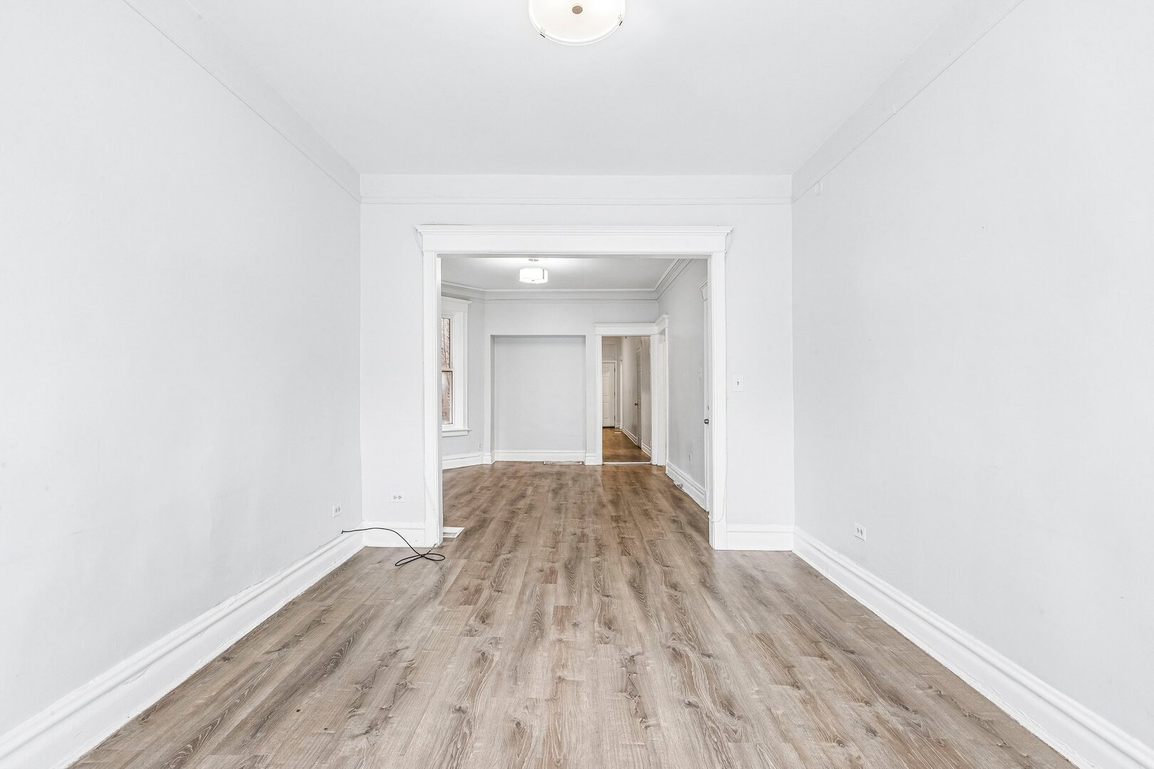 6344 S Eberhart Avenue Property Photo 6
