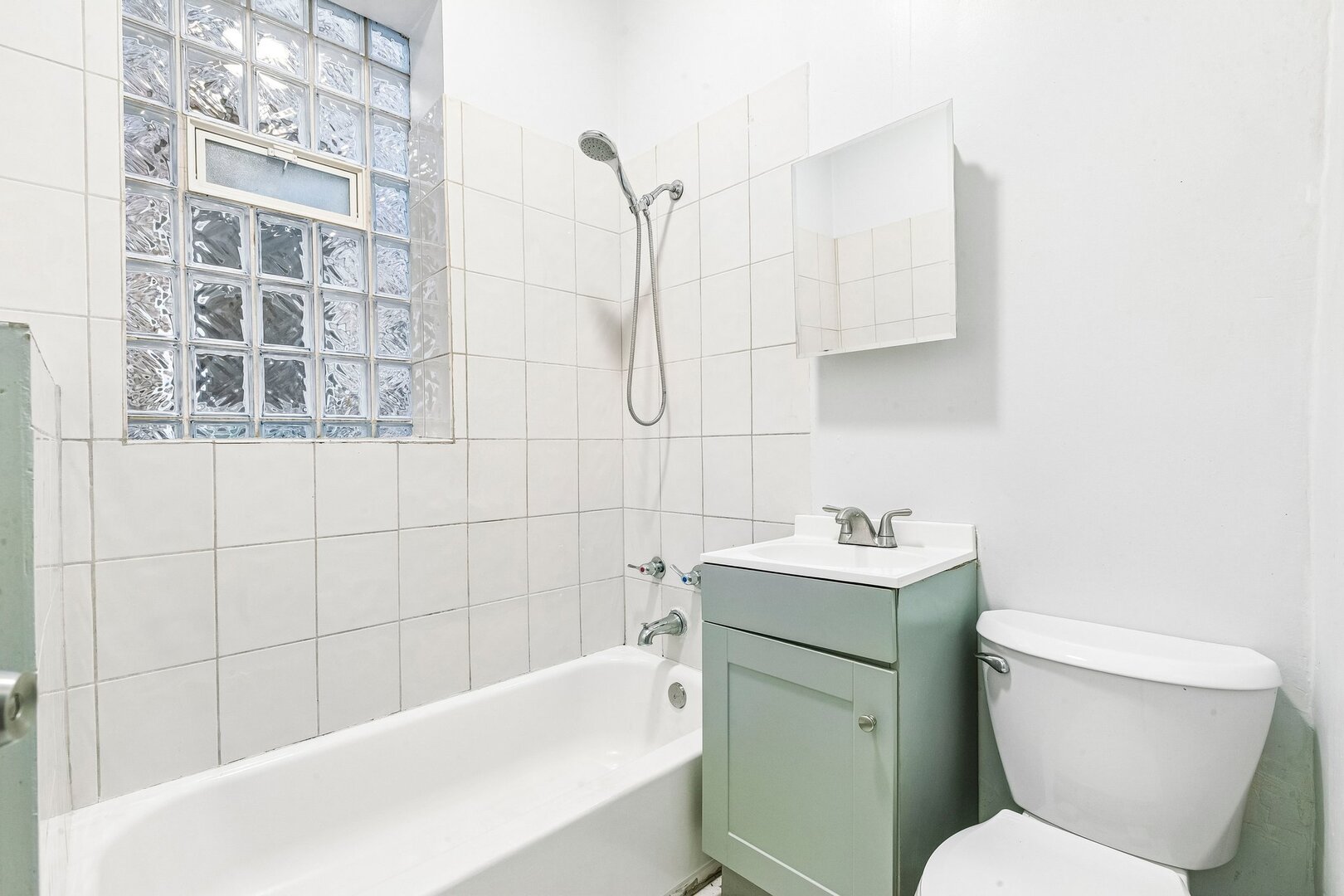 6344 S Eberhart Avenue Property Photo 13