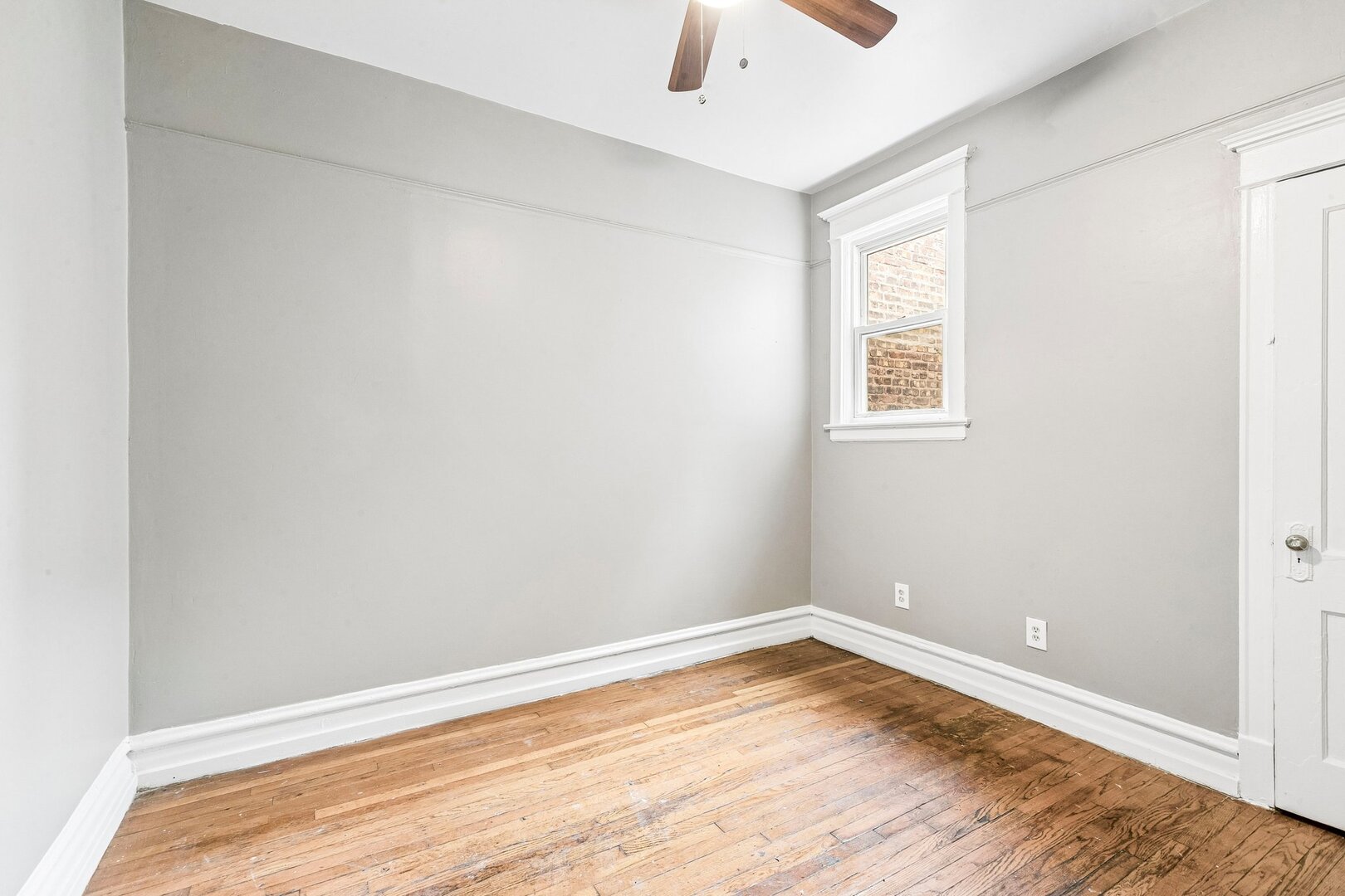6344 S Eberhart Avenue Property Photo 34