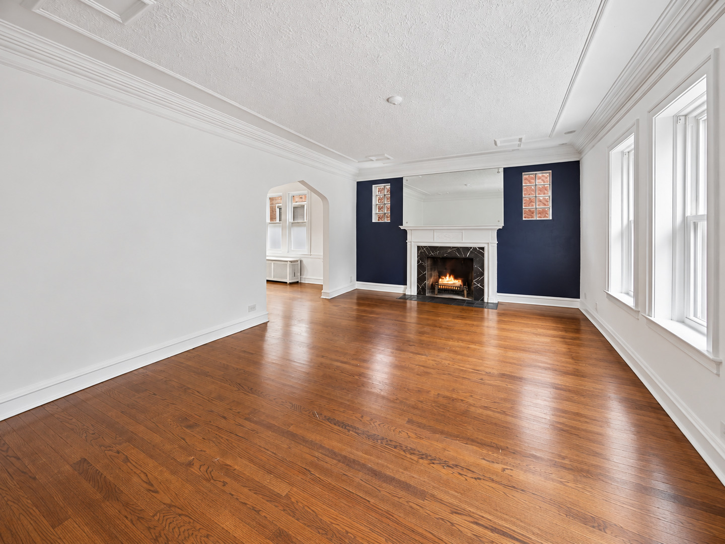 1749 N Newland Avenue Property Photo 5