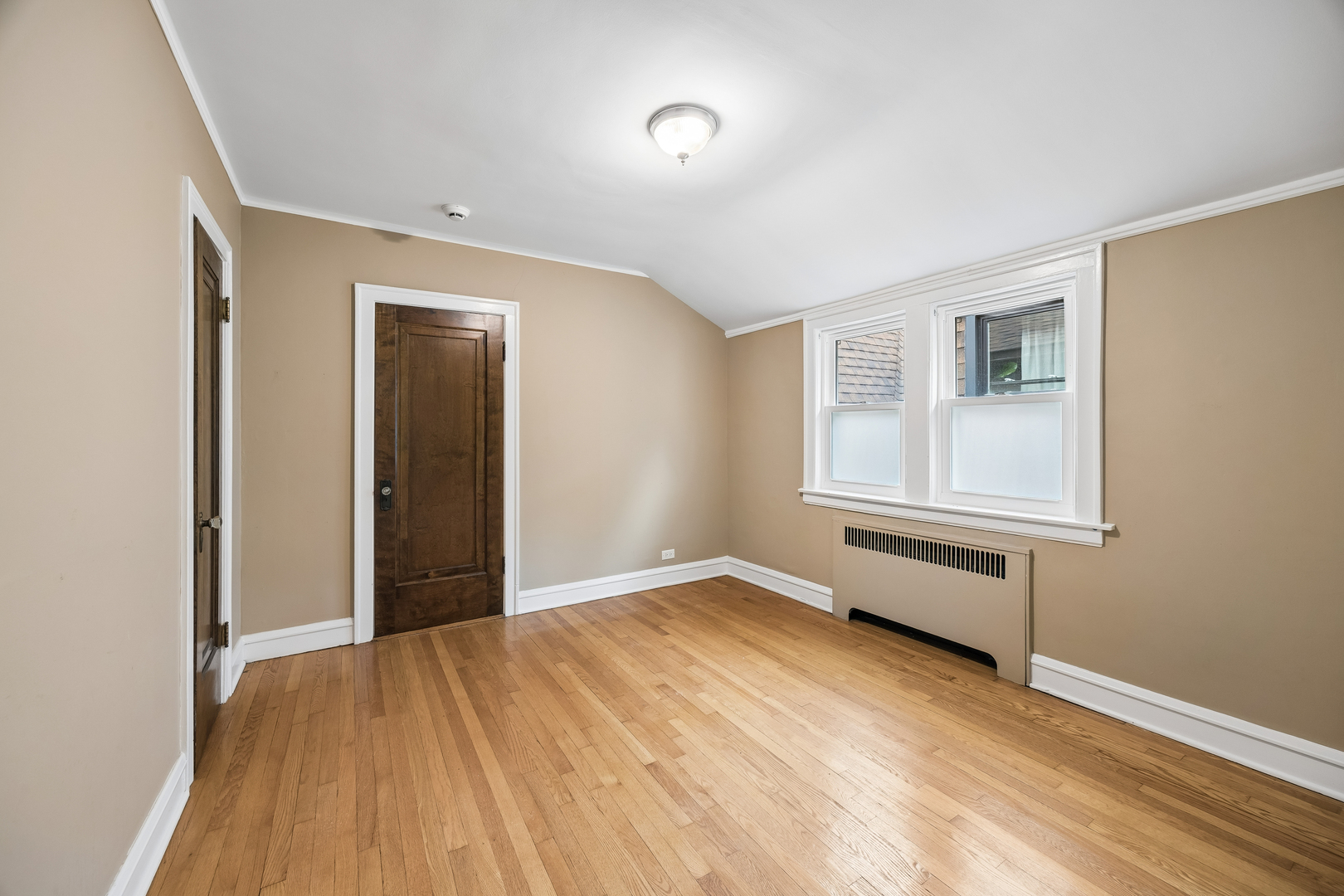 1749 N Newland Avenue Property Photo 18