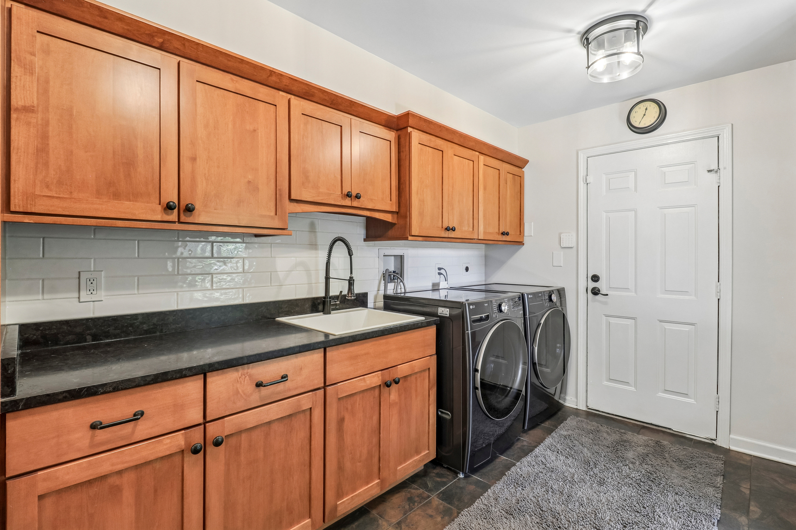 3608 Needle Creek Court Property Photo 17