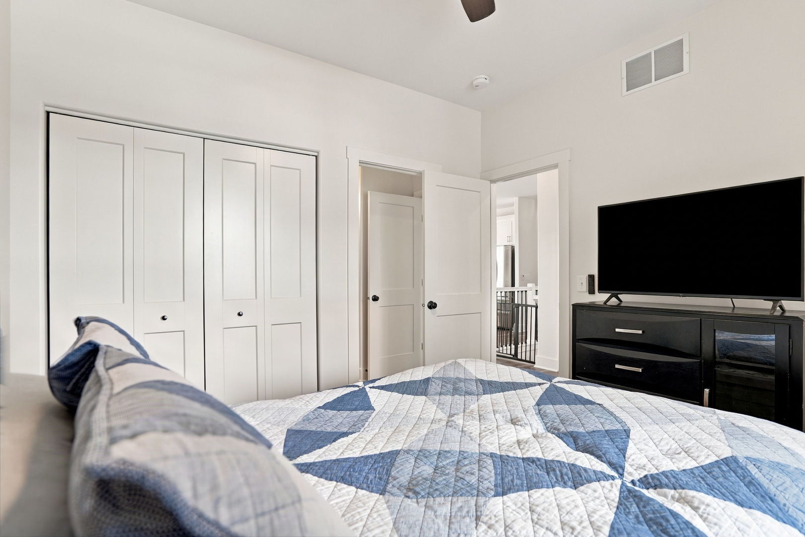 6987 Genesis Way Property Photo 10