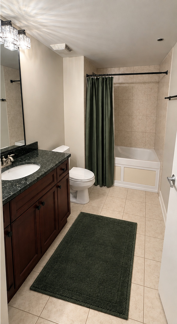 2 S Leavitt Street 308 Property Photo 7
