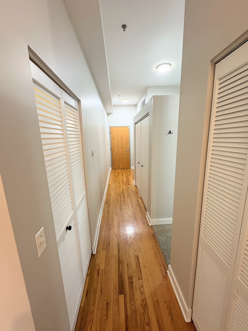 2 S Leavitt Street 308 Property Photo 15