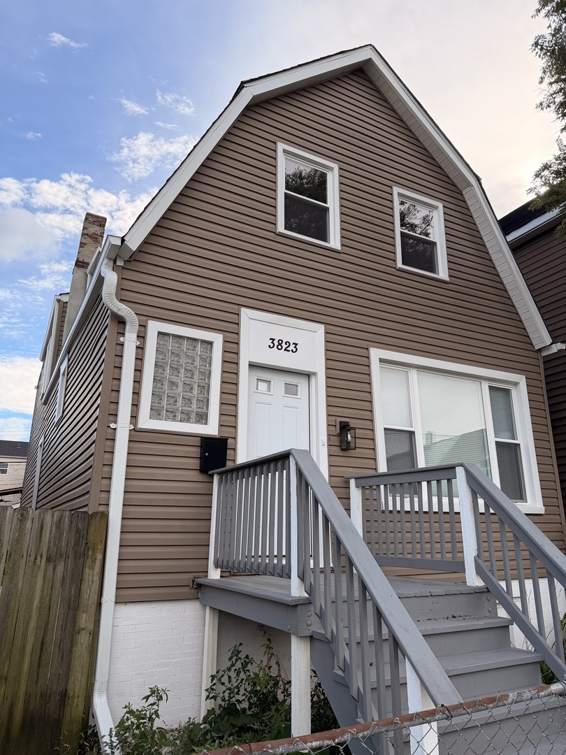 3823 W Wabansia Avenue Property Photo 2