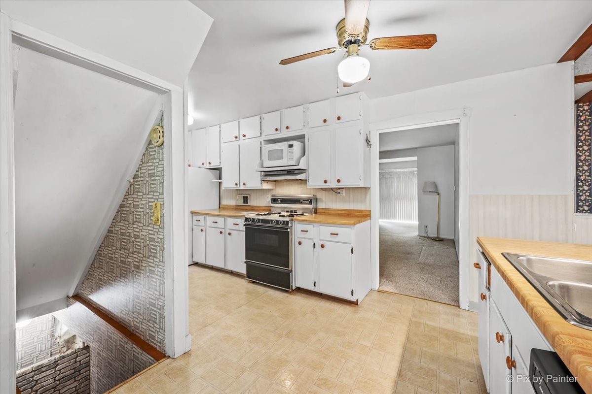 2409 Grove Lane Property Photo 10