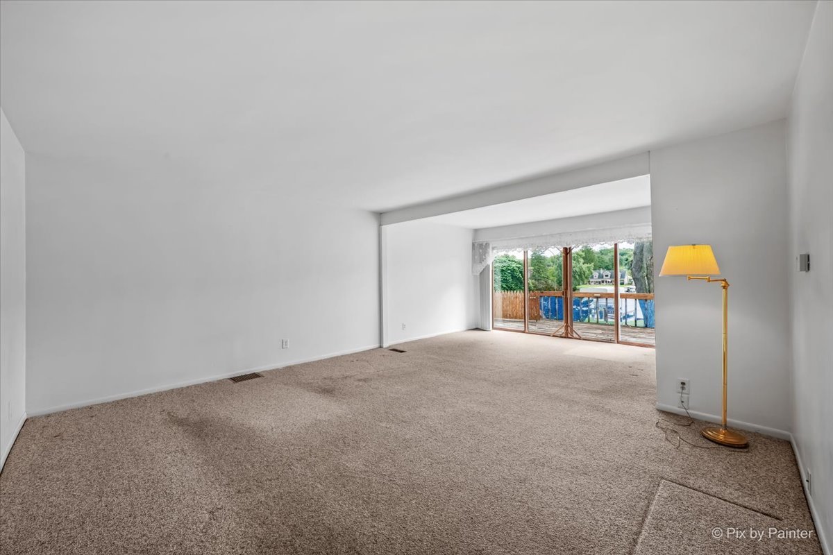 2409 Grove Lane Property Photo 18