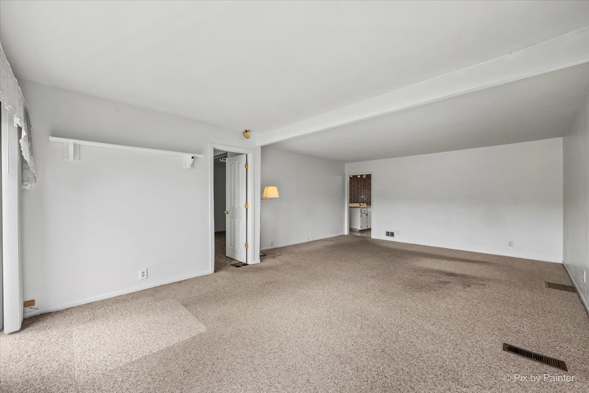 2409 Grove Lane Property Photo 20