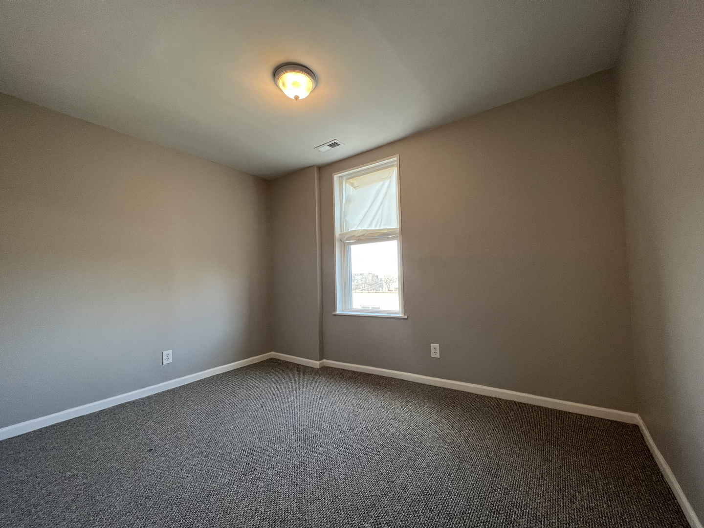3252 S Princeton Avenue 3 Property Photo 12