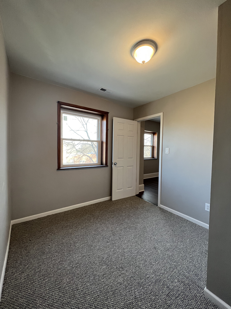 3252 S Princeton Avenue 3 Property Photo 17