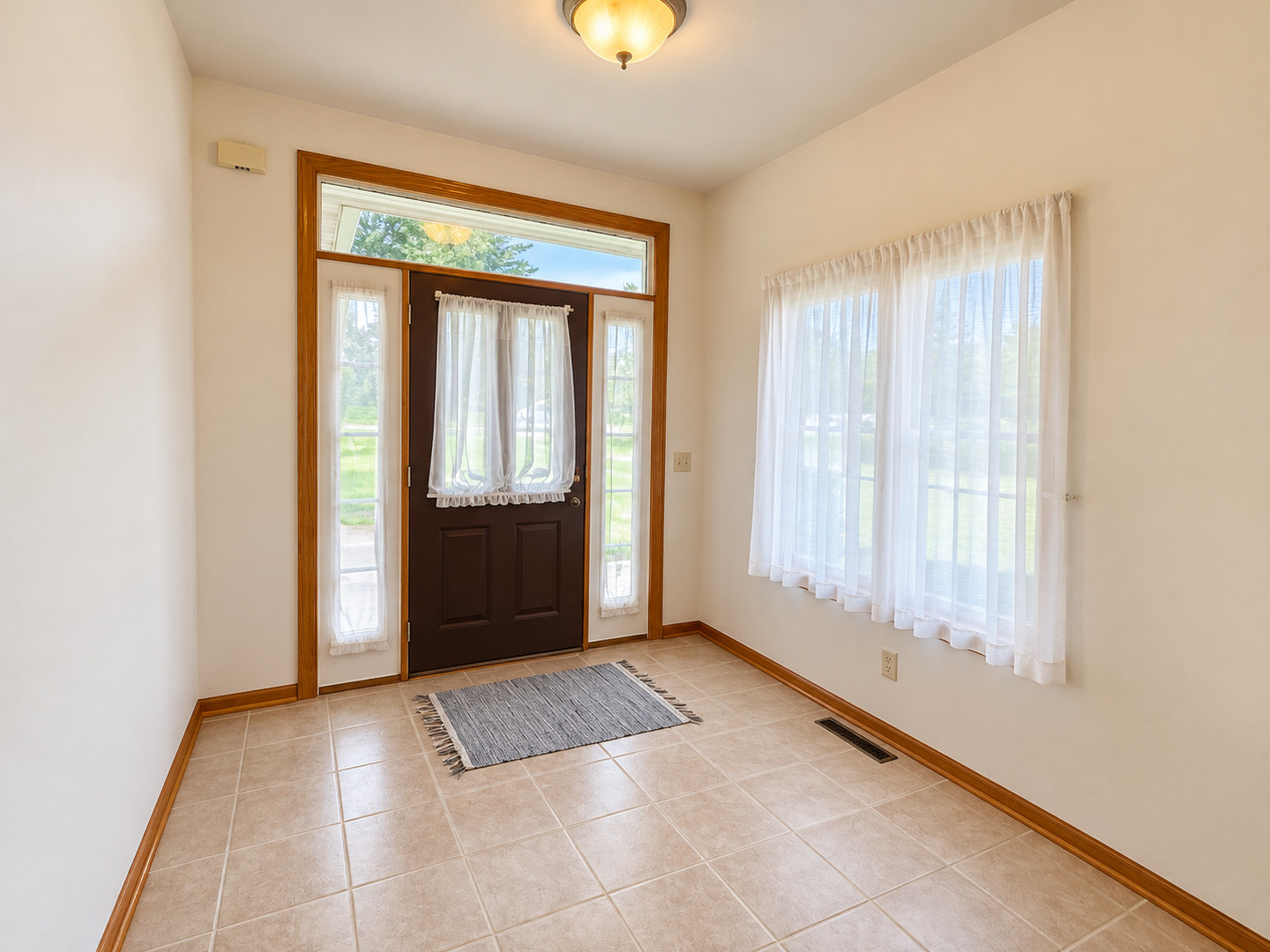 313 Bryant Circle Drive 313 Property Photo 3