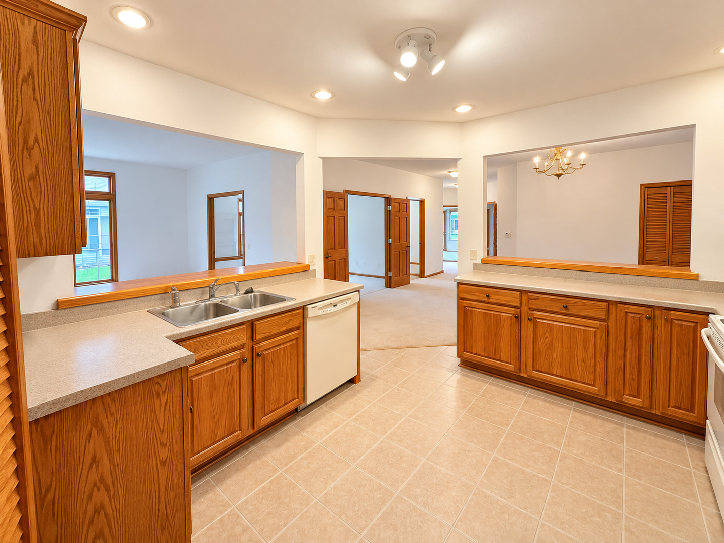 313 Bryant Circle Drive 313 Property Photo 8