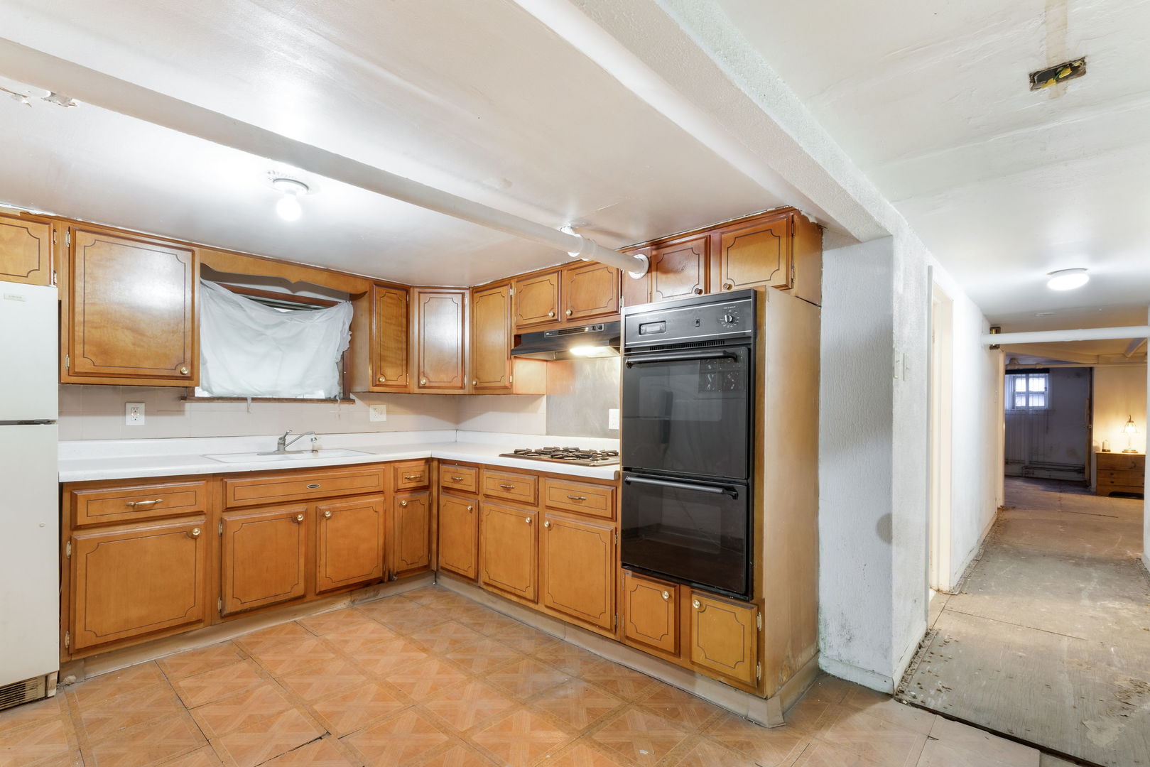 6232 S California Avenue Property Photo 15