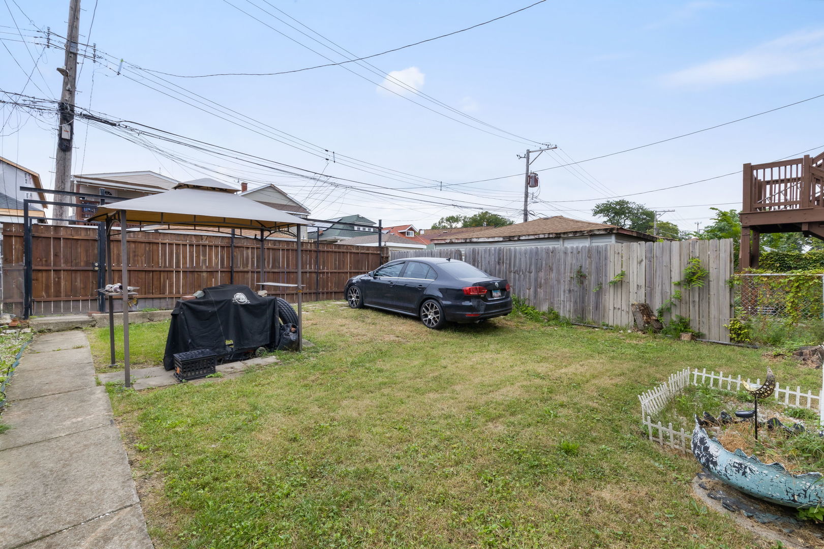 6232 S California Avenue Property Photo 16