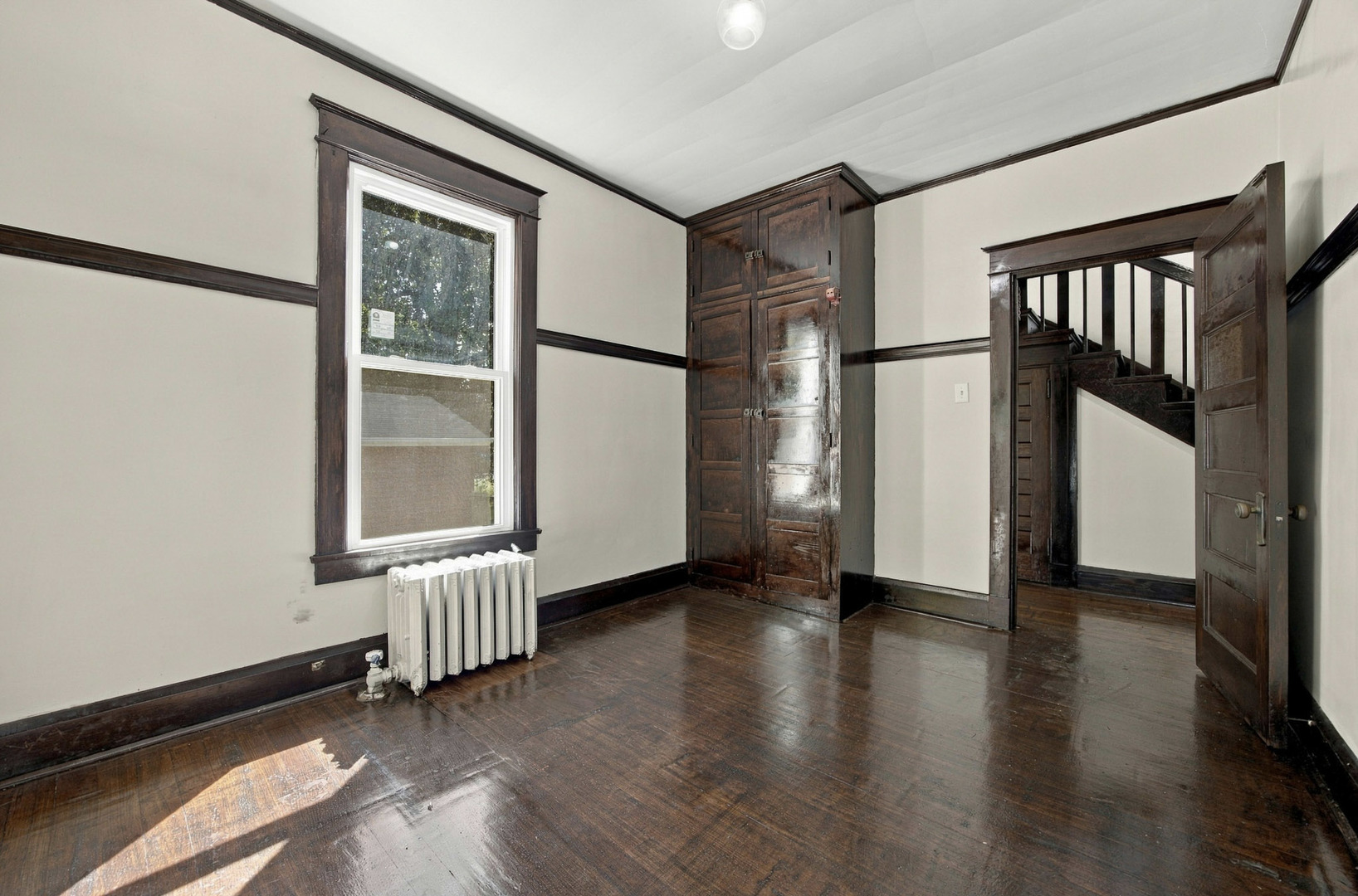 201 E North Street Property Photo 16
