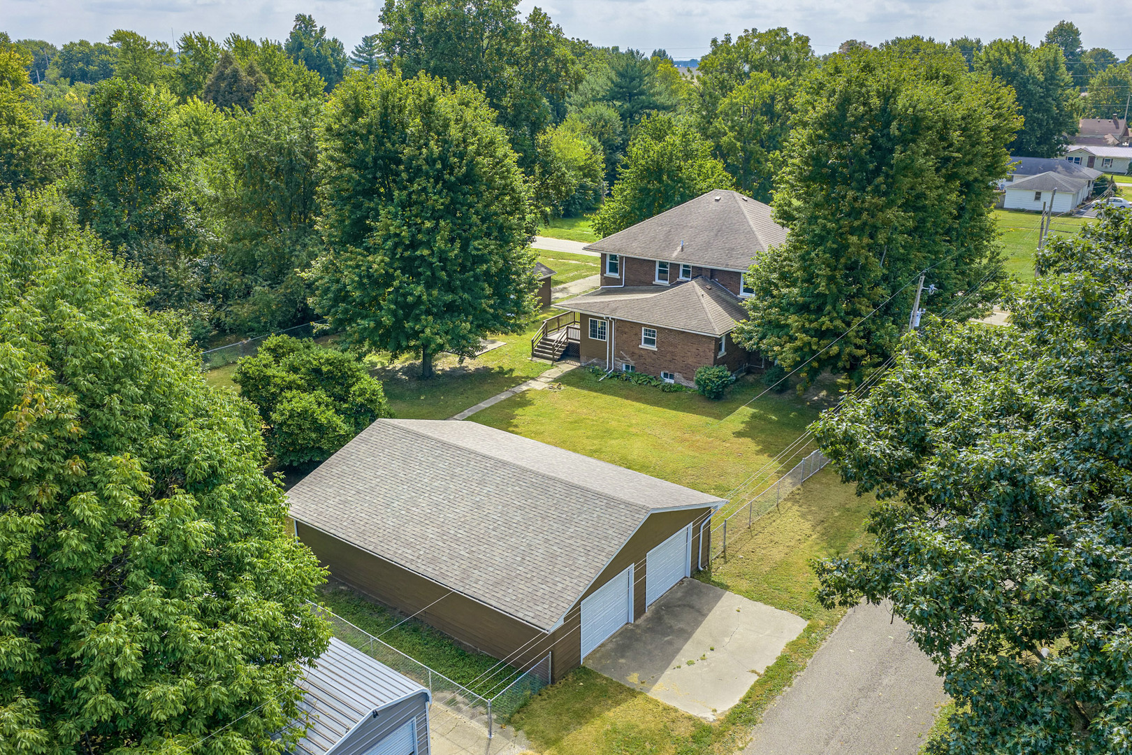 201 E North Street Property Photo 19