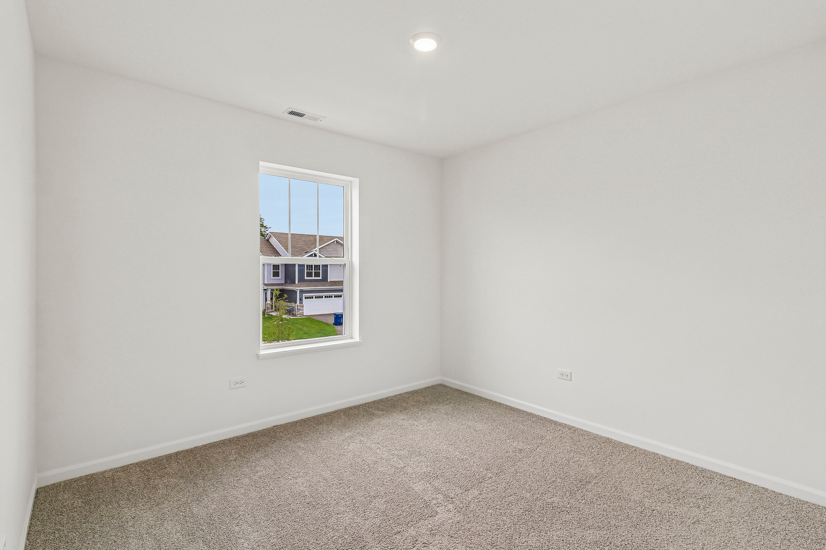 649 Cassia Court Property Photo 15