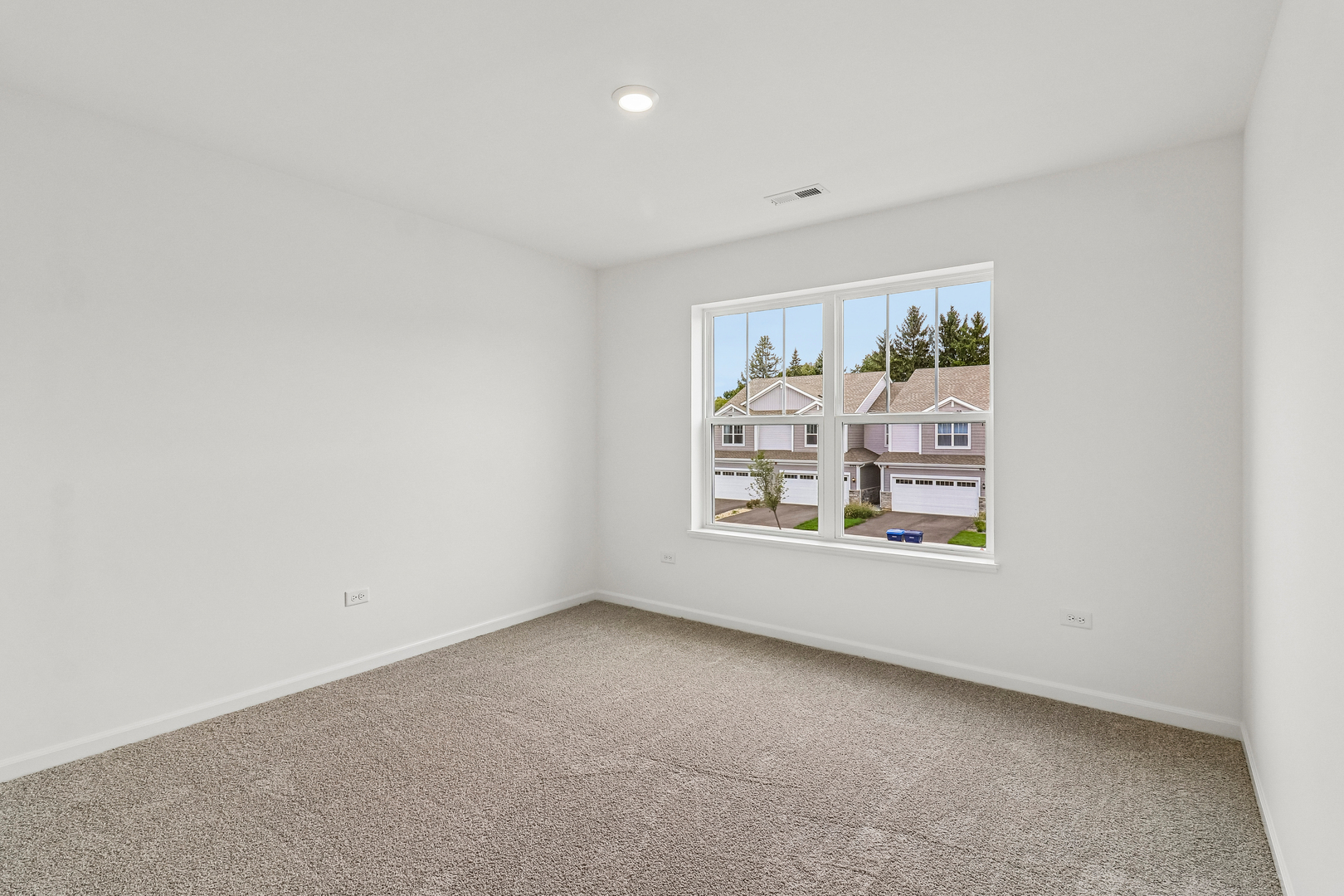 649 Cassia Court Property Photo 17