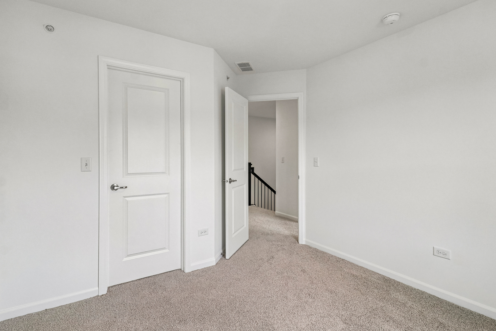 649 Cassia Court Property Photo 18