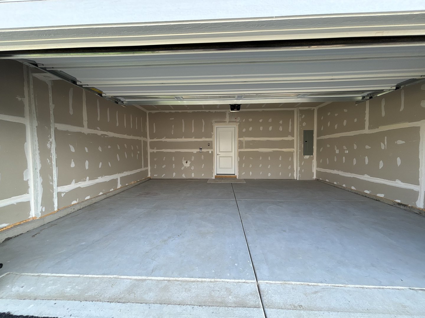 649 Cassia Court Property Photo 24