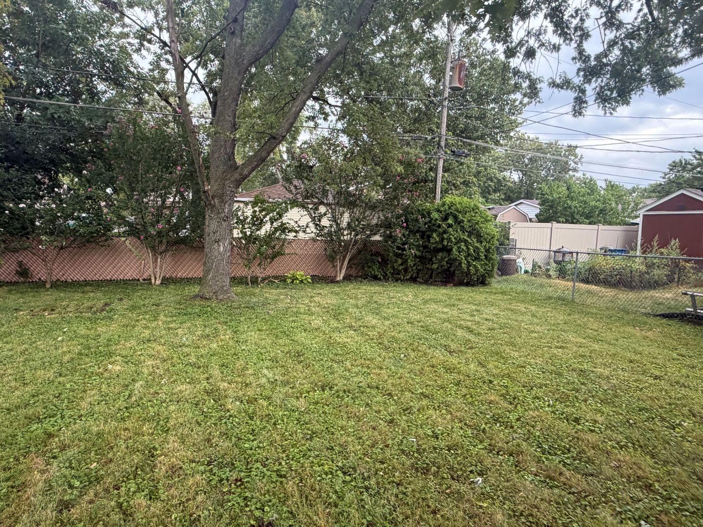 15239 Hamlin Avenue Property Photo 19