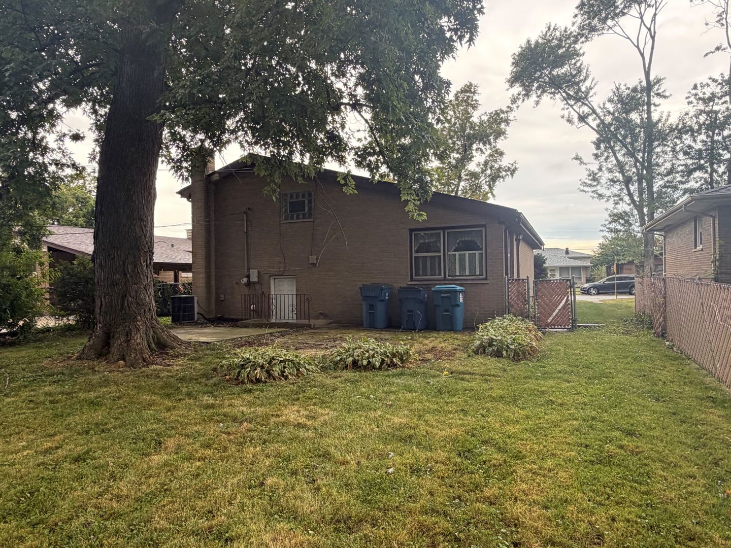 15239 Hamlin Avenue Property Photo 20