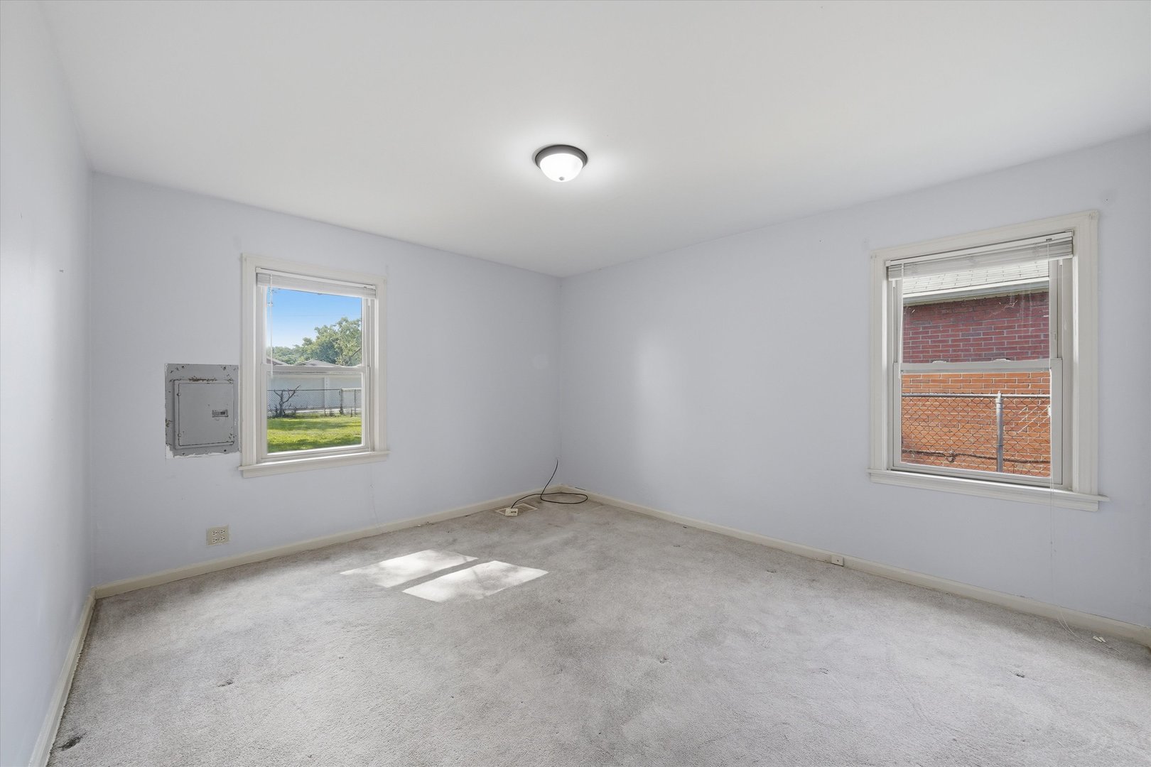 14840 Langley Avenue Property Photo 8