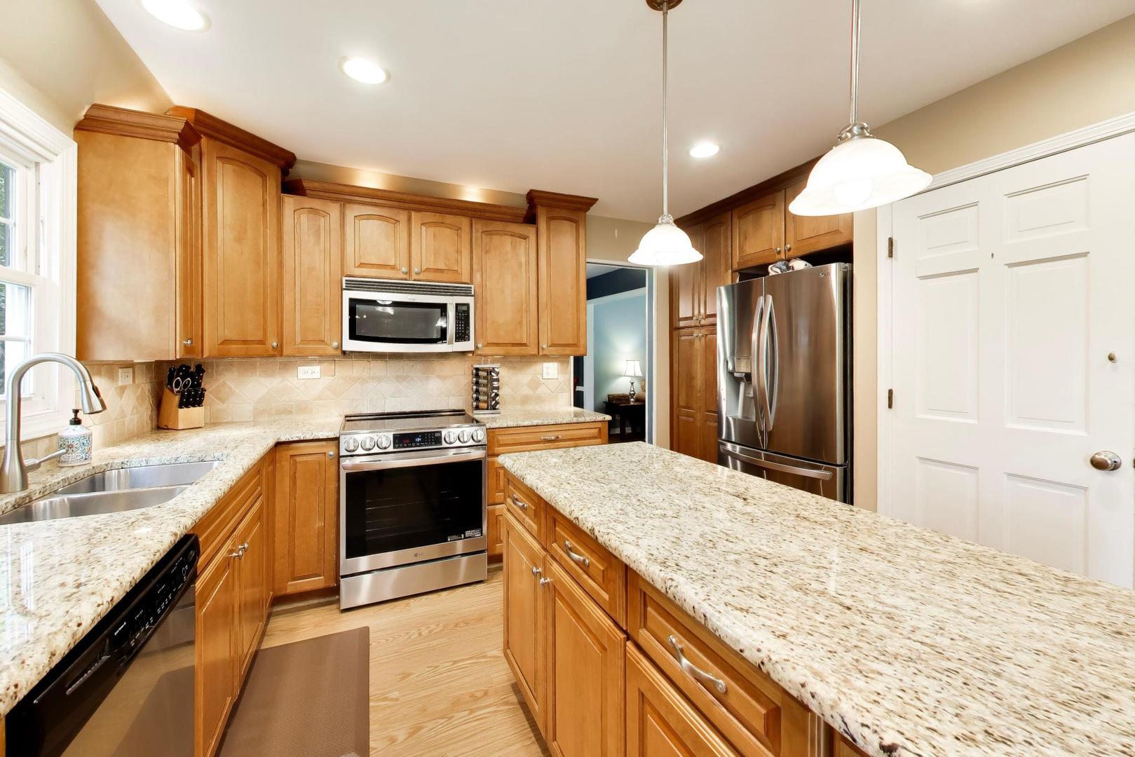 816 Canyon Run Road Property Photo 12