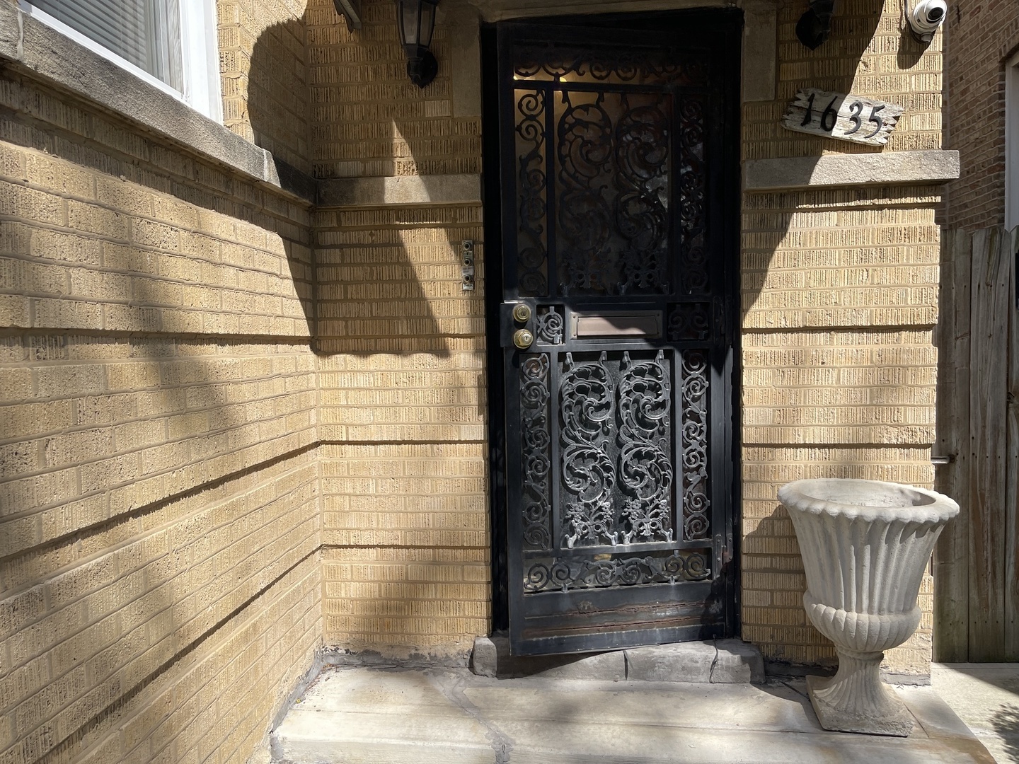 1635 N Central Avenue 2 Property Photo 4