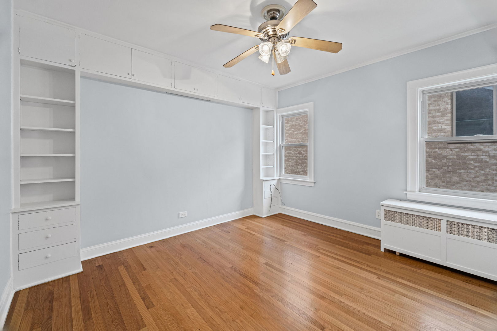 1646 N Sayre Avenue Property Photo 22