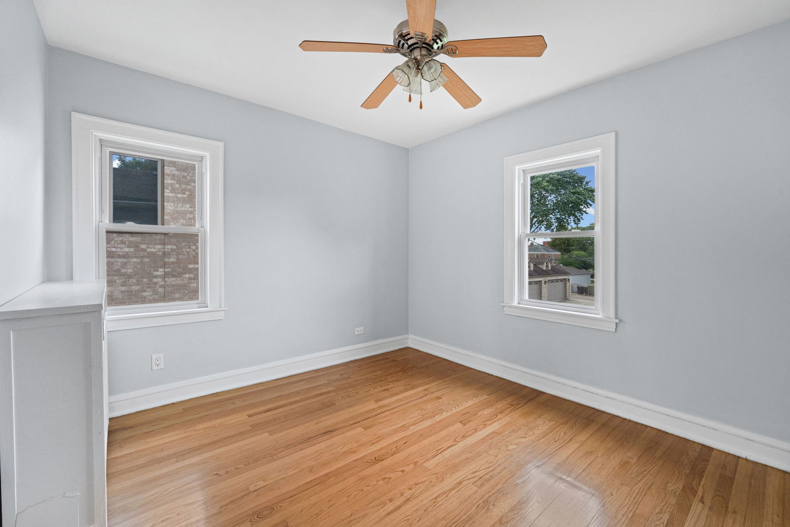 1646 N Sayre Avenue Property Photo 26