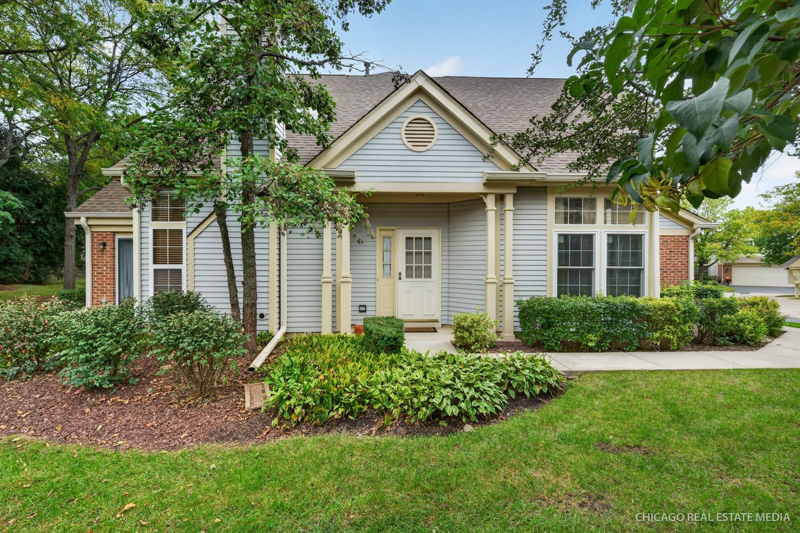 518 Palm Court Property Photo 2