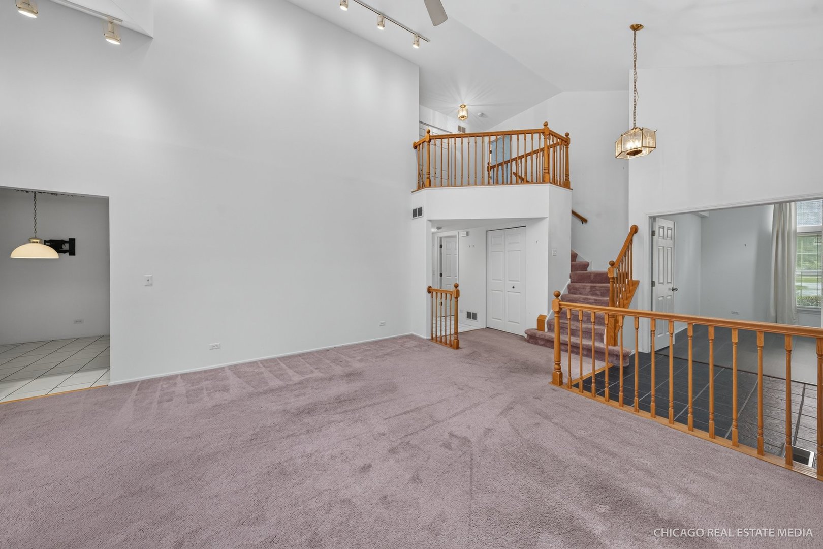 518 Palm Court Property Photo 4