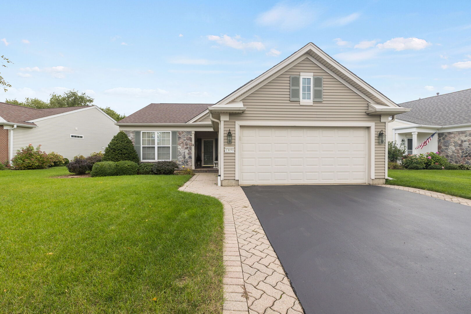 13050 Crestview Drive Property Photo 2