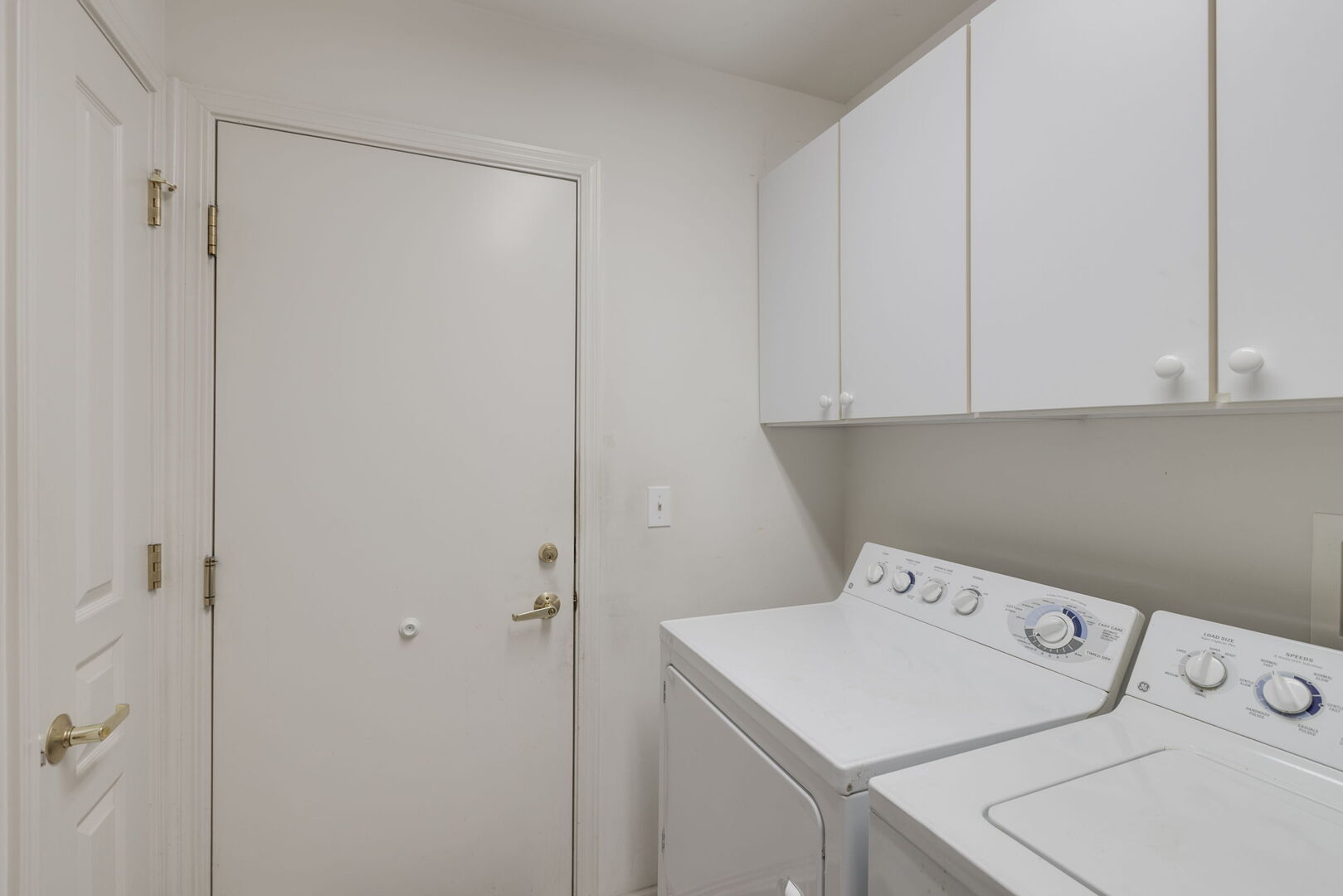 13050 Crestview Drive Property Photo 6